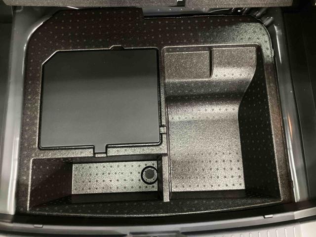 ロッキープレミアムＧ　ＨＥＶスマートアシスト付き　ＨＥＶ車　パノラマカメラ付き　コーナーセンサー　キーフリーシステム　オートライト・ハイビーム　ステアリングスイッチ　アダプティブクルーズコントロール　シートヒーター（鳥取県）の中古車