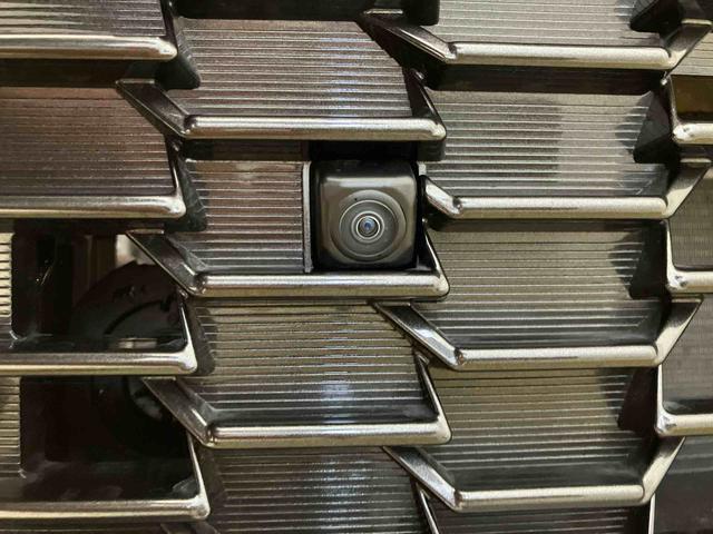 ロッキープレミアムＧ　ＨＥＶスマートアシスト付き　ＨＥＶ車　パノラマカメラ付き　コーナーセンサー　キーフリーシステム　オートライト・ハイビーム　ステアリングスイッチ　アダプティブクルーズコントロール　シートヒーター（鳥取県）の中古車