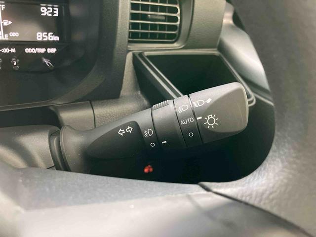 ハイゼットトラックジャンボエクストラスマートアシスト付き　パートタイム４ＷＤ　ラジオ付き　オートライト・ハイビーム　衝突回避支援ブレーキ　誤発進抑制制御機能　ＭＴ車　コーナーセンサー　アイドリングストップ（鳥取県）の中古車