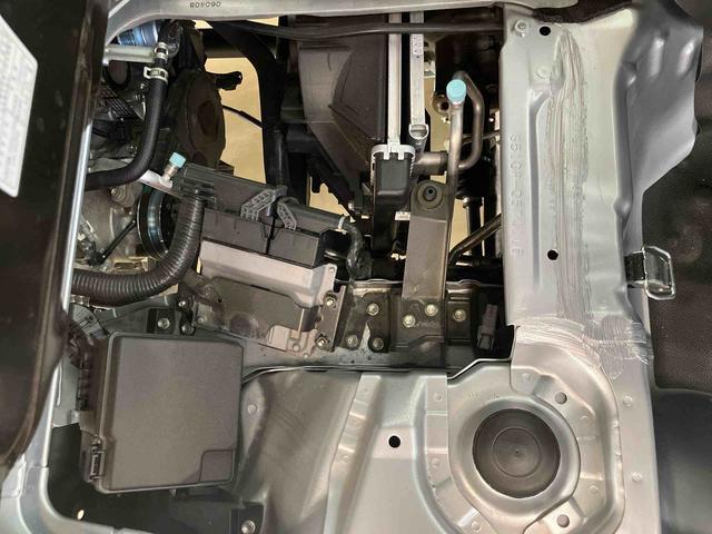 ハイゼットトラックスタンダードスマートアシスト付き　パートタイム４ＷＤ　ラジオ付き　オートライト・ハイビーム　衝突回避支援ブレーキ　誤発進抑制制御機能　ＭＴ車　コーナーセンサー　アイドリングストップ（鳥取県）の中古車