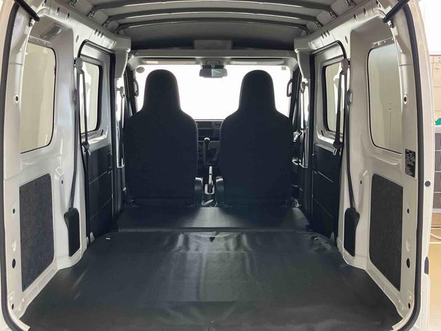 ハイゼットカーゴＤＸスマートアシスト付き　パートタイム４ＷＤ　ラジオ付き　衝突回避支援ブレーキ　誤発進抑制制御機能　オートライト・ハイビーム　パワーウィンドウ　両側スライドドア　ＭＴ車（鳥取県）の中古車