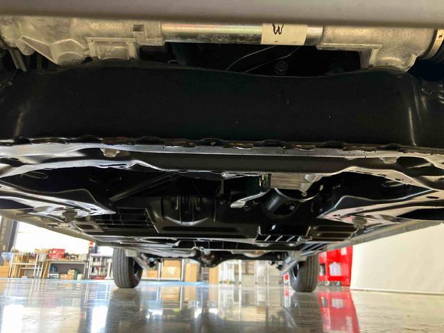 ハイゼットカーゴＤＸスマートアシスト付き　パートタイム４ＷＤ　ラジオ付き　衝突回避支援ブレーキ　誤発進抑制制御機能　オートライト・ハイビーム　パワーウィンドウ　両側スライドドア　ＭＴ車（鳥取県）の中古車