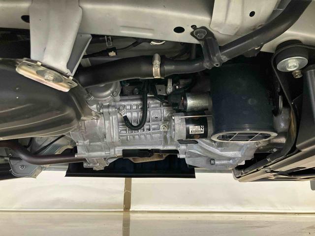 ハイゼットカーゴＤＸスマートアシスト付き　パートタイム４ＷＤ　ラジオ付き　衝突回避支援ブレーキ　誤発進抑制制御機能　オートライト・ハイビーム　パワーウィンドウ　両側スライドドア　ＭＴ車（鳥取県）の中古車