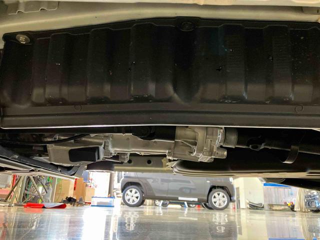 ハイゼットカーゴＤＸスマートアシスト付き　パートタイム４ＷＤ　ラジオ付き　衝突回避支援ブレーキ　誤発進抑制制御機能　オートライト・ハイビーム　パワーウィンドウ　両側スライドドア　ＭＴ車（鳥取県）の中古車