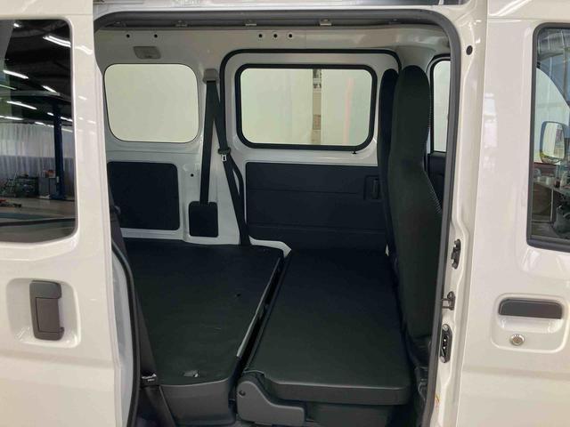 ハイゼットカーゴDXスマートアシスト付き パートタイム4WD ラジオ付き 衝突回避支援ブレーキ 誤発進抑制制御機能 オートライト・ハイビーム パワーウィンドウ 両側スライドドア(鳥取県)の中古車