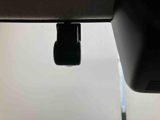 ムーヴキャンバスＸホワイトアクセントリミテッド　ＳＡIIIスマートアシスト付き　ナビゲーションシステム付き　パノラマモニター付き　ドライブレコーダー付き　両側電動スライドドア　オートライト・ハイビーム　キーフリーシステム　ステアリングスイッチ（鳥取県）の中古車