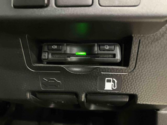 トールカスタムＧスマートアシスト付き　ナビゲーションシステム付き　パノラマモニター付き　ドライブレコーダー付き　ＥＴＣ付き　アダプティブクルーズコントロール　ステアリングスイッチ　フルタイム４ＷＤ　キーフリーシステム（鳥取県）の中古車