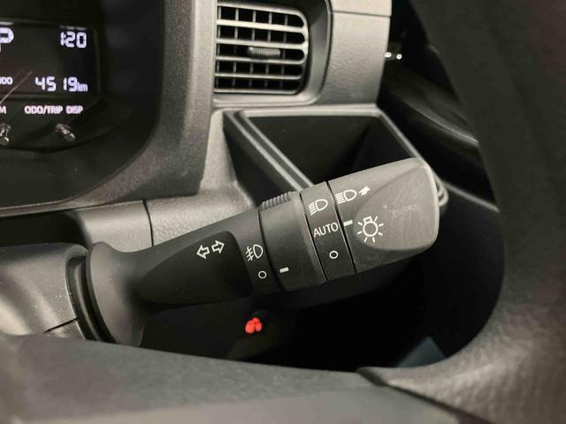 ハイゼットトラックＥＸＴスマートアシスト付き　パートタイム４ＷＤ　ディスプレイオーディオ付き　オートライト・ハイビーム　衝突回避支援ブレーキ　誤発進抑制制御機能　コーナーセンサー　アイドリングストップ（鳥取県）の中古車