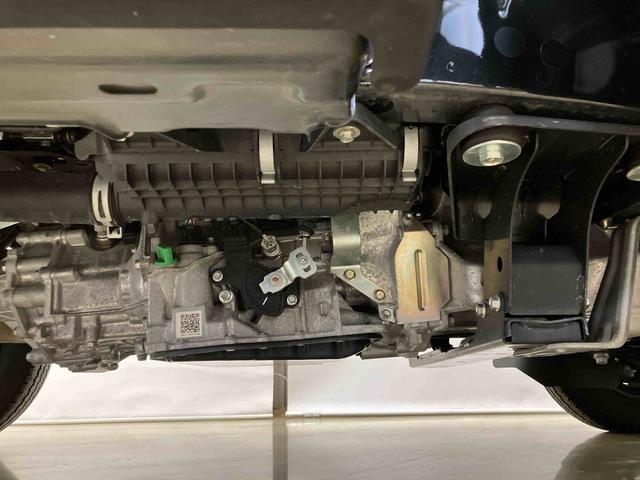 ハイゼットトラックＥＸＴスマートアシスト付き　パートタイム４ＷＤ　ディスプレイオーディオ付き　オートライト・ハイビーム　衝突回避支援ブレーキ　誤発進抑制制御機能　コーナーセンサー　アイドリングストップ（鳥取県）の中古車