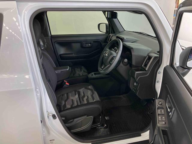 タフトＧ　ダーククロムベンチャースマートアシスト付き　シートヒーター　スカイフィールトップ　電動パーキングブレーキ　コーナーセンサー　オートライト・ハイビーム　ＬＥＤヘッドランプ　キーフリー　アルミホイール（鳥取県）の中古車