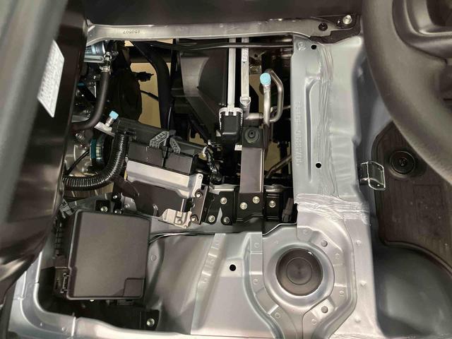 ハイゼットトラックスタンダードスマートアシスト付き　パートタイム４ＷＤ　ラジオ付き　オートライト・ハイビーム　衝突回避支援ブレーキ　誤発進抑制制御機能　ＭＴ車　コーナーセンサー　アイドリングストップ（鳥取県）の中古車