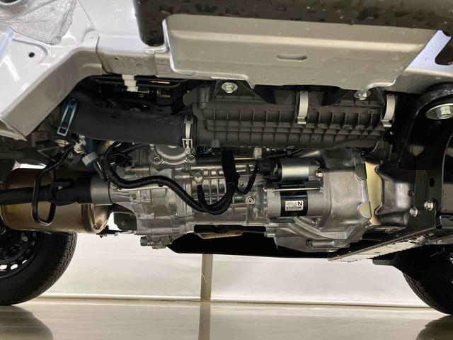 ハイゼットトラックスタンダードスマートアシスト付き　パートタイム４ＷＤ　ラジオ付き　オートライト・ハイビーム　衝突回避支援ブレーキ　誤発進抑制制御機能　ＭＴ車　コーナーセンサー　アイドリングストップ（鳥取県）の中古車