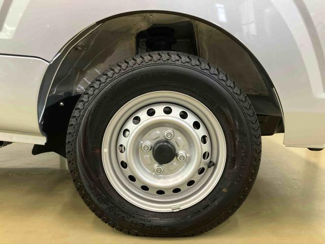 ハイゼットトラックスタンダードスマートアシスト付き　パートタイム４ＷＤ　ラジオ付き　オートライト・ハイビーム　衝突回避支援ブレーキ　誤発進抑制制御機能　ＭＴ車　コーナーセンサー　アイドリングストップ（鳥取県）の中古車