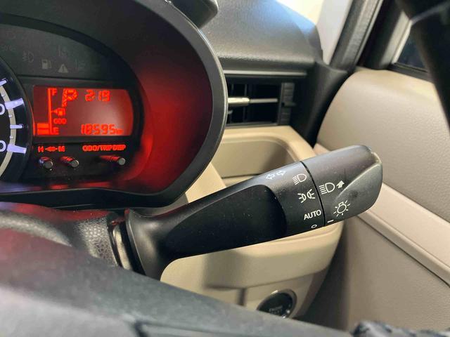 ムーヴＸターボ　ＳＡIIIスマートアシスト付き　ＣＤチューナー付き　ステアリングスイッチ　キーフリーシステム　シートヒーター　フルタイム４ＷＤ　オートエアコン　オートライト・ハイビーム　マニュアルレベリング（鳥取県）の中古車