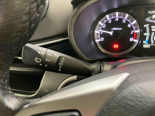 ムーヴカスタム　Ｘ　ＳＡスマートアシスト付き　オートエアコン　オートライト　キーフリーシステム　アルミホイール　アイドリングストップ　ステアリングスイッチ　プッシュボタンスタート　バックカメラ（鳥取県）の中古車