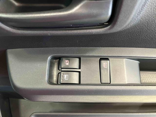 ハイゼットカーゴＤＸスマートアシスト付き　パートタイム４ＷＤ　ラジオ付き　衝突回避支援ブレーキ　誤発進抑制制御機能　オートライト・ハイビーム　パワーウィンドウ　両側スライドドア（鳥取県）の中古車