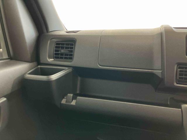 ハイゼットカーゴＤＸスマートアシスト付き　パートタイム４ＷＤ　ラジオ付き　衝突回避支援ブレーキ　誤発進抑制制御機能　オートライト・ハイビーム　パワーウィンドウ　両側スライドドア　ＭＴ車（鳥取県）の中古車