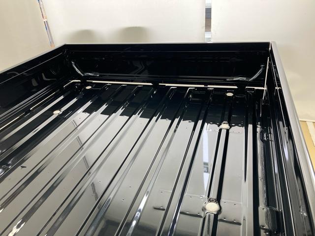 ハイゼットトラックジャンボエクストラスマートアシスト付き　ディスプレイオーディオ付き　パートタイム４ＷＤ　ラジオ付き　オートライト・ハイビーム　衝突回避支援ブレーキ　誤発進抑制制御機能　コーナーセンサー　アイドリングストップ（鳥取県）の中古車