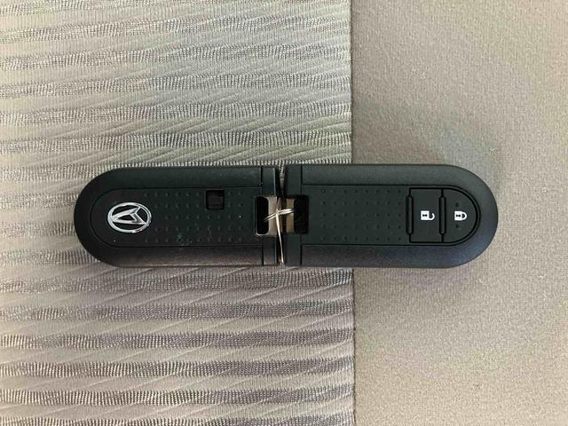 ムーヴＸ　ＳＡIIスマートアシスト付き　ＣＤチューナー付き　オートエアコン　オートライト　電動格納ドアミラー　プッシュボタンスタート　ステアリングスイッチ　アイドリングストップ　アルミホイール　キーフリーシステム（鳥取県）の中古車