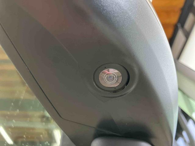 ムーヴキャンバスＸメイクアップリミテッド　ＳＡIIIスマートアシスト付き　ナビゲーションシステム付き　パノラマモニター付き　ドライブレコーダー付き　両側電動スライドドア　オートライト・ハイビーム　キーフリーシステム　ステアリングスイッチ（鳥取県）の中古車