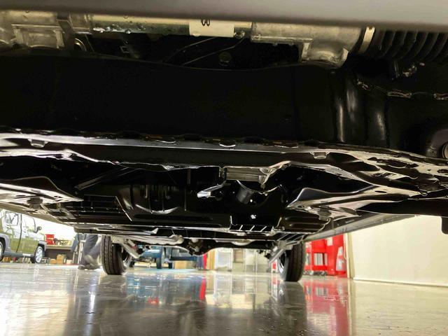 ハイゼットカーゴＤＸスマートアシスト付き　パートタイム４ＷＤ　ラジオ付き　衝突回避支援ブレーキ　誤発進抑制制御機能　オートライト・ハイビーム　パワーウィンドウ　両側スライドドア　ＭＴ車（鳥取県）の中古車