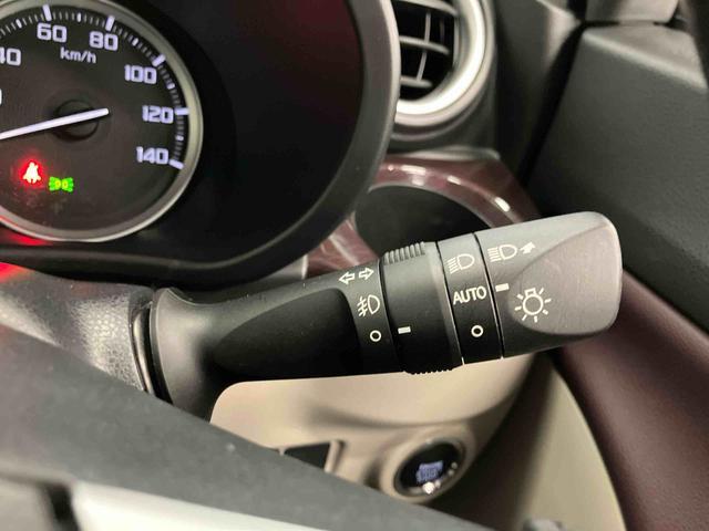 キャストスタイルＧ　ターボ　ＶＳ　ＳＡIIIスマートアシスト付き　ナビゲーションシステム付き　パノラマモニター付き　ドライブレコーダー付き　シートヒーター　ステアリングスイッチ　オートライト　キーフリーシステム　アルミホイール　オートエアコン（鳥取県）の中古車