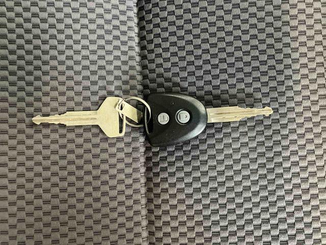 ハイゼットトラックジャンボＳＡIIIｔスマートアシスト付き　ＤＶＤチューナー付き　バックカメラ付き　荷台作業灯付き　衝突回避支援ブレーキ　パートタイム４ＷＤ　キーレスエントリー　マニュアルエアコン　マニュアルレベリング機能（鳥取県）の中古車