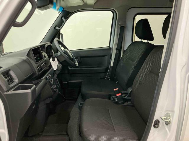 ハイゼットカーゴクルーズスマートアシスト付き　パートタイム４ＷＤ　キーフリーシステム　衝突回避支援ブレーキ　誤発進抑制制御機能　オートライト・ハイビーム　パワーウィンドウ　両側スライドドア　電動格納ドアミラー（鳥取県）の中古車