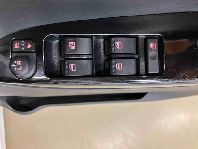 タントカスタムＲＳ　ＳＡIIIスマートアシスト付き　ナビゲーションシステム付き　バックカメラ付き　ＥＴＣ付き　オートライト・ハイビーム　電動格納ドアミラー　両側電動スライドドア　キーフリーシステム　アイドリングストップ（鳥取県）の中古車