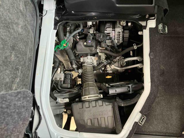 ハイゼットカーゴクルーズスマートアシスト付き　パートタイム４ＷＤ　衝突回避支援ブレーキ　誤発進抑制制御機能　オートライト・ハイビーム　パワーウィンドウ　両側スライドドア　ＭＴ車　キーレスエントリー（鳥取県）の中古車