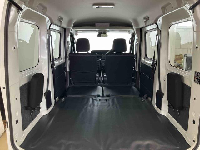 ハイゼットカーゴクルーズスマートアシスト付き　パートタイム４ＷＤ　衝突回避支援ブレーキ　誤発進抑制制御機能　オートライト・ハイビーム　パワーウィンドウ　両側スライドドア　ＭＴ車　キーレスエントリー（鳥取県）の中古車