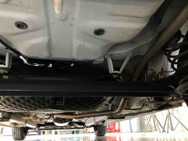 ムーヴキャンバスＸＣＤチューナー付き　後席両側スライドドア　アイドリングストップ　オートライト　キーフリーシステム　電動格納ドアミラー　２トーンカラー　オートエアコン　プッシュボタンスタート　マニュアルレベリング機能（鳥取県）の中古車