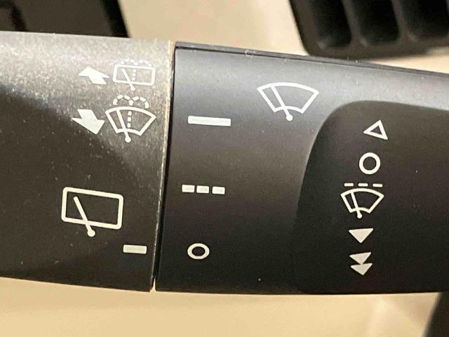 ムーヴキャンバスＸＣＤチューナー付き　後席両側スライドドア　アイドリングストップ　オートライト　キーフリーシステム　電動格納ドアミラー　２トーンカラー　オートエアコン　プッシュボタンスタート　マニュアルレベリング機能（鳥取県）の中古車