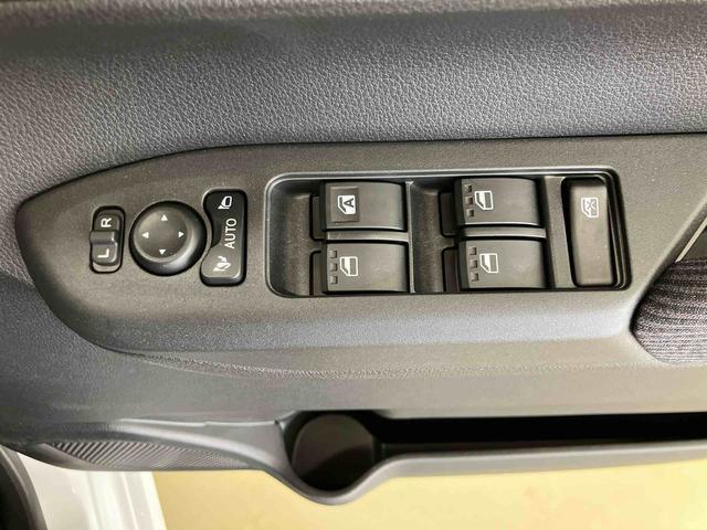 ムーヴＧスマートアシスト付き　両側スライド・片側電動　アルミホイール　ステアリングスイッチ　キーフリーシステム　電動格納ドアミラー　オートライト・ハイビーム　オートエアコン　プッシュボタンスタート（鳥取県）の中古車