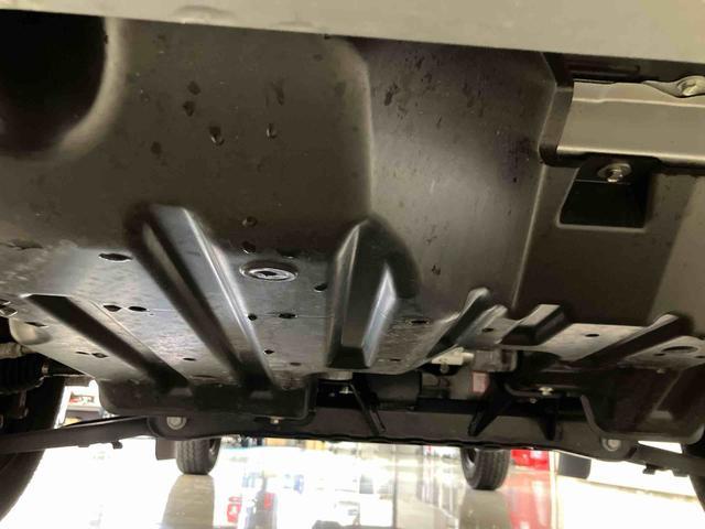 ハイゼットトラックスタンダードスマートアシスト付き　パートタイム４ＷＤ　ラジオ付き　オートライト・ハイビーム　衝突回避支援ブレーキ　誤発進抑制制御機能　ＭＴ車　コーナーセンサー　アイドリングストップ（鳥取県）の中古車