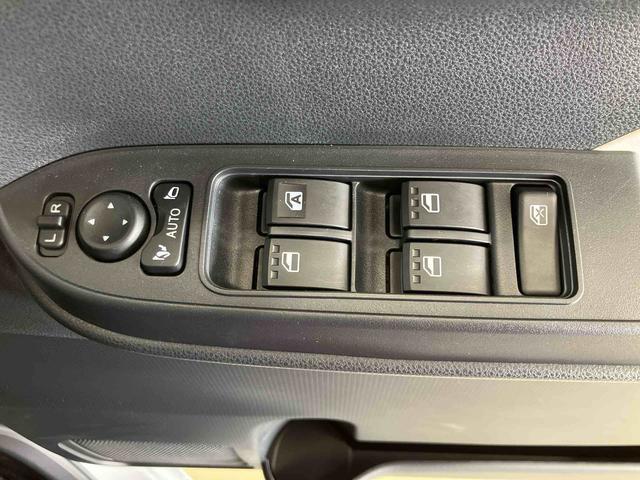 タントＸスマートアシスト付き　オートライト・ハイビーム　ＬＥＤヘッドランプ　コーナーセンサー　両側スライドドア・片側電動　電動パーキングブレーキ　ブレーキホールドシステム　キーフリーシステム（鳥取県）の中古車