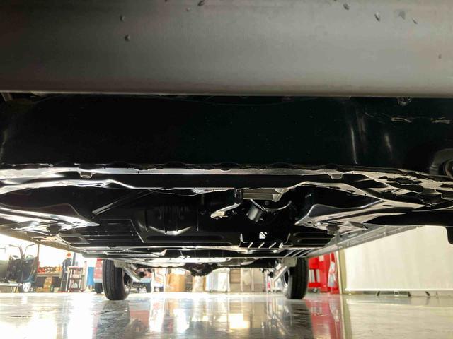 ハイゼットカーゴＤＸスマートアシスト付き　パートタイム４ＷＤ　ラジオ付き　衝突回避支援ブレーキ　誤発進抑制制御機能　オートライト・ハイビーム　パワーウィンドウ　両側スライドドア（鳥取県）の中古車