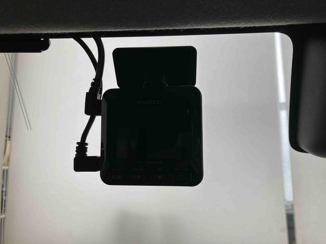 ムーヴキャンバスＸリミテッドメイクアップ　ＳＡIIスマートアシスト付き　ナビゲーションシステム付き　バックカメラ付き　ドライブレコーダー付き　両側電動スライドドア　オートエアコン　電動格納ドアミラー　オートライト　キーフリーシステム（鳥取県）の中古車