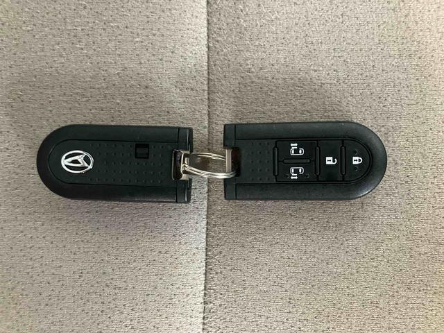 ムーヴキャンバスＸリミテッドメイクアップ　ＳＡIIスマートアシスト付き　ナビゲーションシステム付き　バックカメラ付き　ドライブレコーダー付き　両側電動スライドドア　オートエアコン　電動格納ドアミラー　オートライト　キーフリーシステム（鳥取県）の中古車