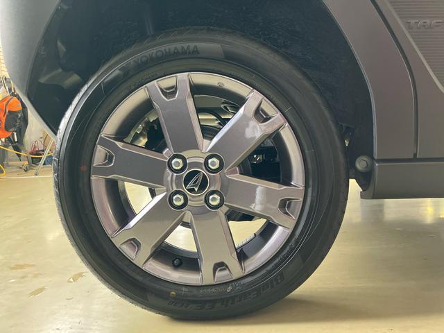 タフトＧ　ダーククロムベンチャースマートアシスト付き　シートヒーター　スカイフィールトップ　電動パーキングブレーキ　コーナーセンサー　オートライト・ハイビーム　ＬＥＤヘッドランプ　キーフリー　アルミホイール（鳥取県）の中古車