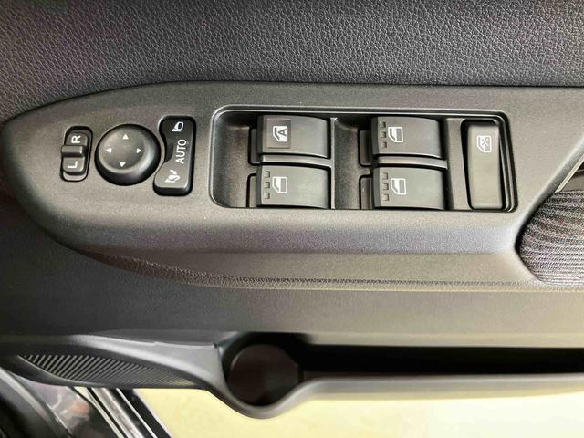 ムーヴＧスマートアシスト付き　両側スライド・片側電動　アルミホイール　ステアリングスイッチ　キーフリーシステム　電動格納ドアミラー　オートライト・ハイビーム　オートエアコン　プッシュボタンスタート（鳥取県）の中古車