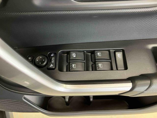 ロッキープレミアムG HEVスマートアシスト付き HEV車 パノラマカメラ付き コーナーセンサー キーフリーシステム オートライト・ハイビーム ステアリングスイッチ アダプティブクルーズコントロール シートヒーター(鳥取県)の中古車