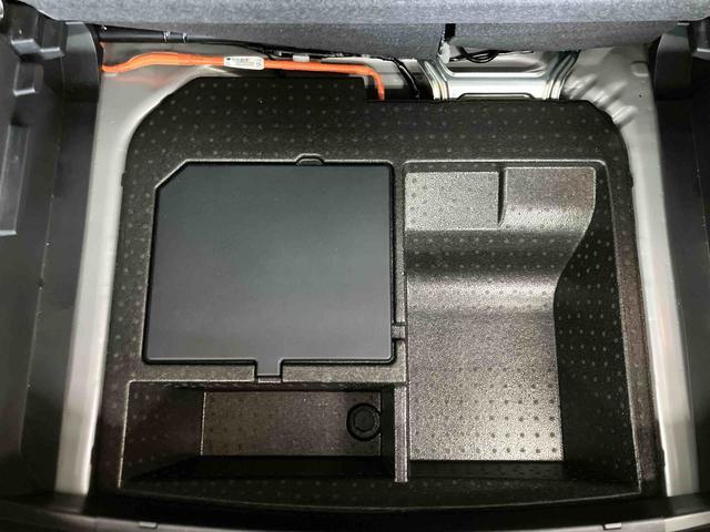 ロッキープレミアムG HEVスマートアシスト付き HEV車 パノラマカメラ付き コーナーセンサー キーフリーシステム オートライト・ハイビーム ステアリングスイッチ アダプティブクルーズコントロール シートヒーター(鳥取県)の中古車