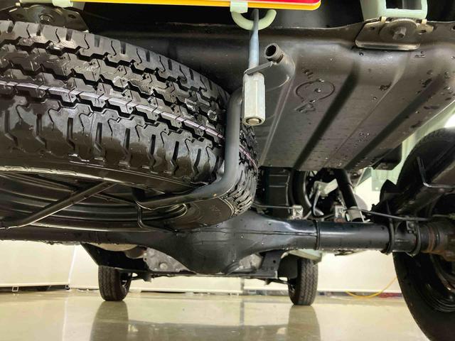 ハイゼットトラックＥＸＴスマートアシスト付き　パートタイム４ＷＤ　オートライト・ハイビーム　衝突回避支援ブレーキ　誤発進抑制制御機能　ＭＴ車　コーナーセンサー　アイドリングストップ　荷台作業灯　キーフリーシステム（鳥取県）の中古車