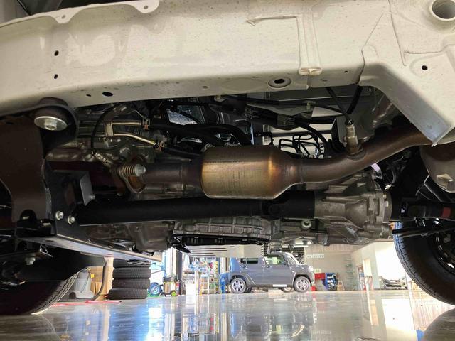 ハイゼットトラックスタンダードスマートアシスト付き パートタイム4WD ラジオ付き オートライト・ハイビーム 衝突回避支援ブレーキ 誤発進抑制制御機能 コーナーセンサー アイドリングストップ(鳥取県)の中古車