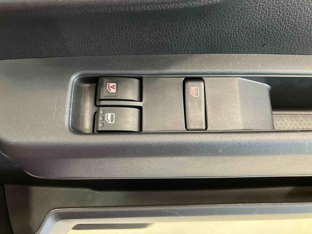 ハイゼットカーゴDXスマートアシスト付き パートタイム4WD ラジオ付き 衝突回避支援ブレーキ 誤発進抑制制御機能 オートライト・ハイビーム パワーウィンドウ 両側スライドドア キーレスエントリー(鳥取県)の中古車