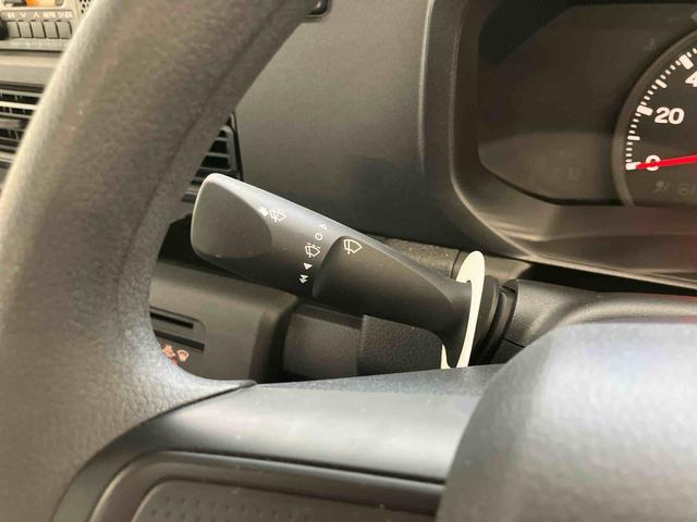 ハイゼットトラックスタンダードスマートアシスト付き　パートタイム４ＷＤ　ラジオ付き　オートライト・ハイビーム　衝突回避支援ブレーキ　誤発進抑制制御機能　コーナーセンサー　アイドリングストップ（鳥取県）の中古車