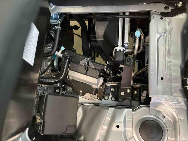 ハイゼットトラックスタンダードスマートアシスト付き パートタイム4WD ラジオ付き オートライト・ハイビーム 衝突回避支援ブレーキ 誤発進抑制制御機能 MT車 コーナーセンサー アイドリングストップ(鳥取県)の中古車