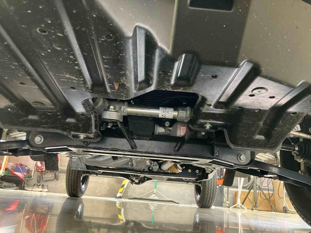 ハイゼットトラックスタンダードスマートアシスト付き　パートタイム４ＷＤ　ラジオ付き　オートライト・ハイビーム　衝突回避支援ブレーキ　誤発進抑制制御機能　ＭＴ車　コーナーセンサー　アイドリングストップ（鳥取県）の中古車