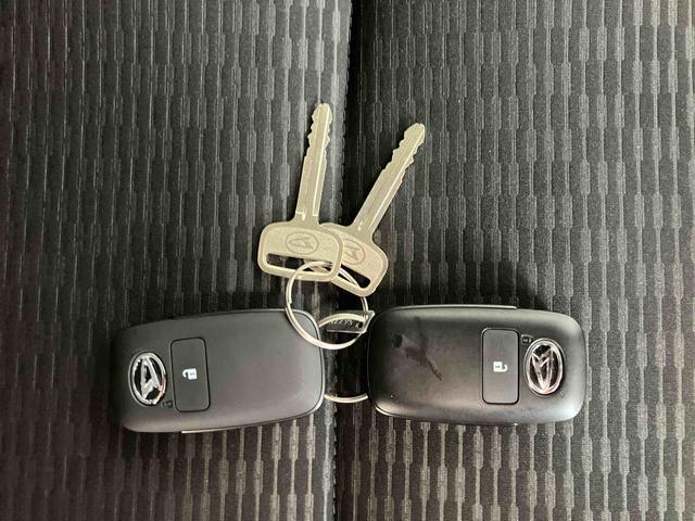 ハイゼットトラックジャンボエクストラスマートアシスト付き パートタイム4WD 荷台作業灯 オートライト・ハイビーム 衝突回避支援ブレーキ 誤発進抑制制御機能 コーナーセンサー アイドリングストップ キーフリーシステム 電動格納ドアミラー(鳥取県)の中古車